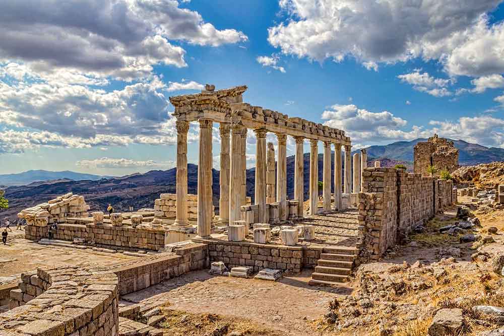 Pergamum Private Tours